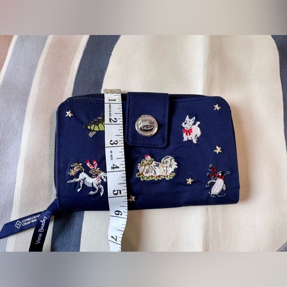Vera Bradley Turnlock Wallet - Picture 10 of 11